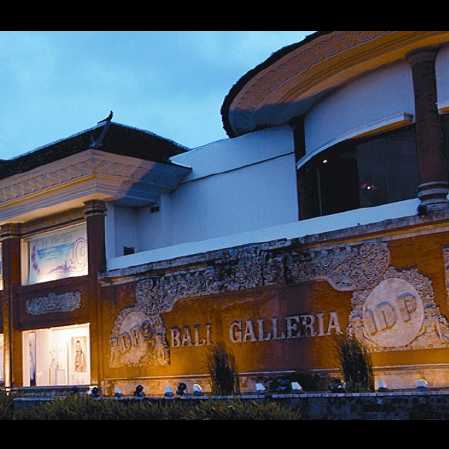 Galeria Shoping Centre - Hire Bali car driver for Private Tour